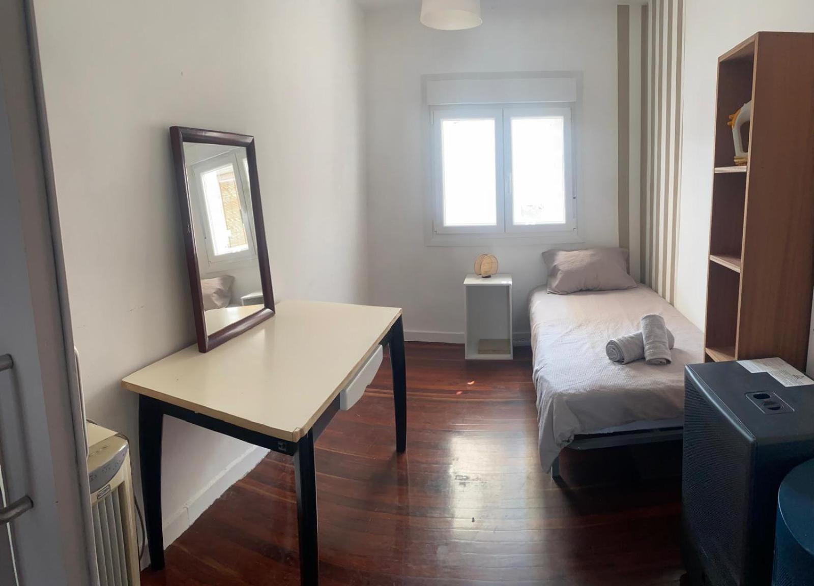 Appartement Avec Terrasse Santona Ngoại thất bức ảnh